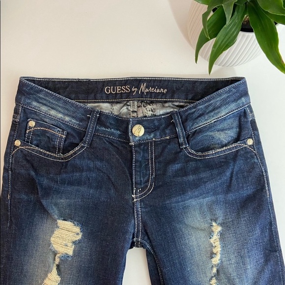 GUESS Women’s Jeans - Picture 2 of 6
